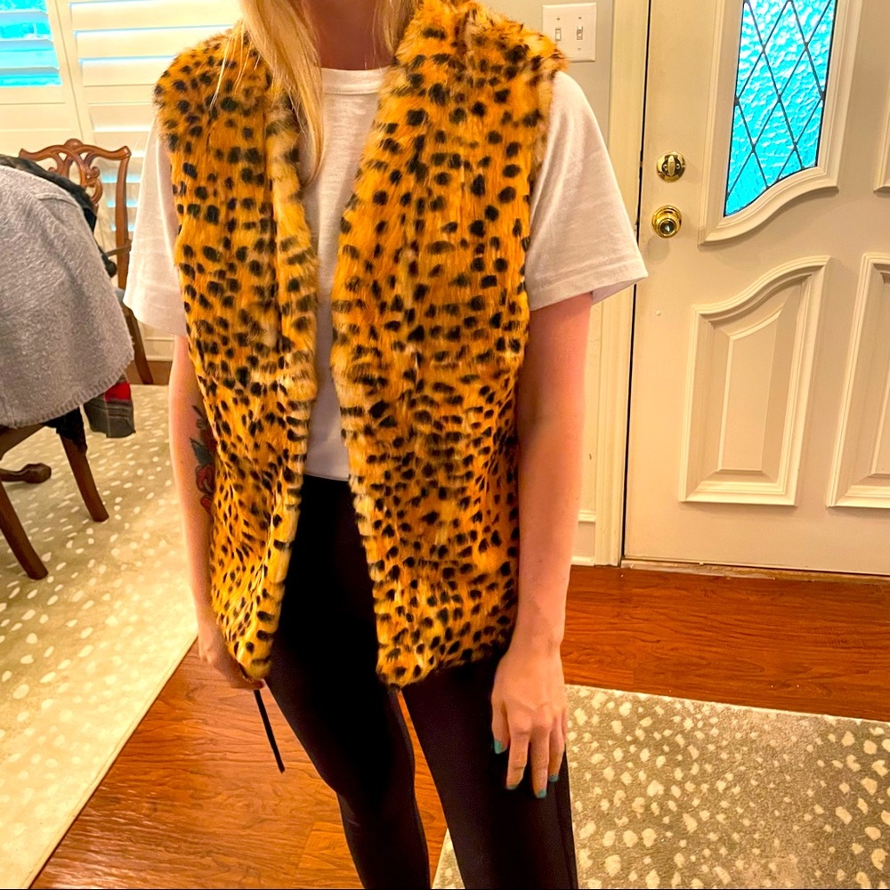 Cheetah print reversible vest